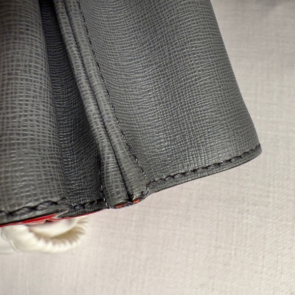 Fendi 2022 PETITE 2JOURS small size - Picture 6 of 7